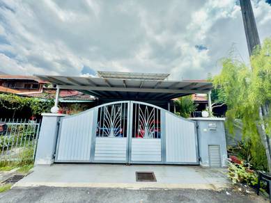RENOVATED Seksyen 4 Bandar Baru Bangi Double Storey