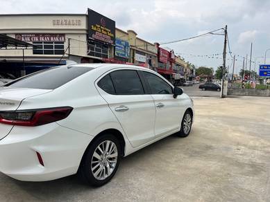 Honda CITY 1.5 V SENSING (A)