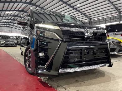 Toyota VOXY 2.0 KIRAMEKI (A)