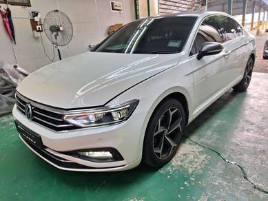Volkswagen PASSAT New Facelift Under warranty