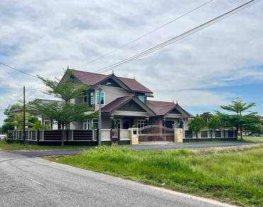 Banglo 2 Tingkat Kampung Batin , Seberang Takir