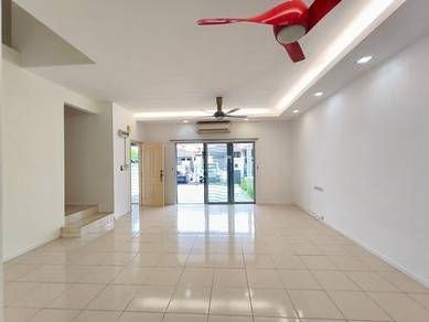 Good Condition Fully Extend House SUNWAY ALAM SURIA Shah Alam Sek U10