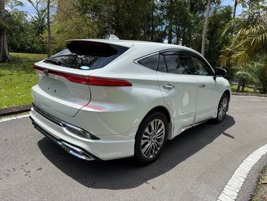 Toyota HARRIER 2.0 Z Package (5/A Grade)
