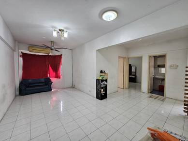 Corner Vista Serdang @ Bukit Serdang 806sf CHEAP!!