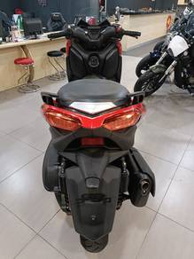 Yamaha XMAX 