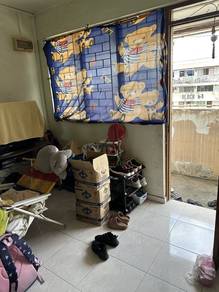 Flat Taman Ungku Tun Aminah-1