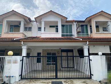 Double storey terrace - senadin