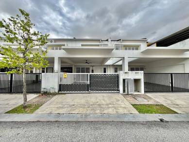 Full Loan Freehold Double Storey Terrace Taman Tiara Sendayan Labu