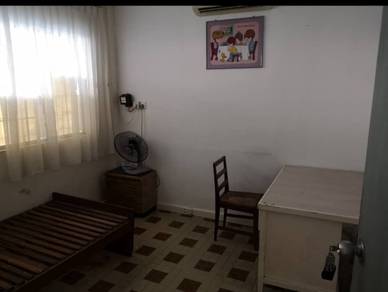 Room-for-rent-Kuching-Sarawak