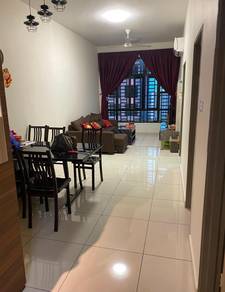 D'Summit 2 Bedroom Unit @ Kempas Utama For Sale