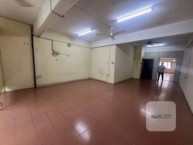 For Rent Kapar Batu 3 1st Floor & 2nd Floor Facing Main Road Klang