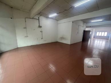 For Rent Kapar Batu 3 1st Floor & 2nd Floor Facing Main Road Klang
