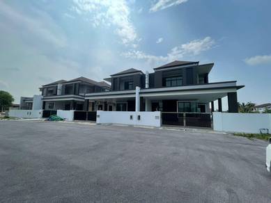 ==Brand NEW== Kempas 101 Double Semi Detached house