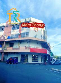 4 storey shoplot | town area | for sale