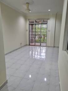 [Bungalow Big Parking Space] Near KTM Taman Bangi Villa Bangi Kajang