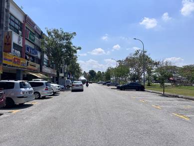 Tradepoint @ Berjaya Park Sek 32 Facing Main Road Freehold Tenanted
