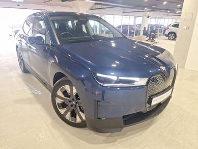 BMW iX xDrive40 Base
