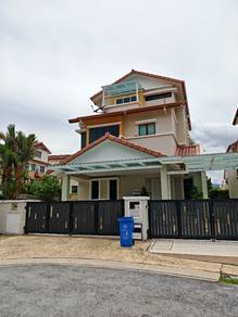 3 Storey Bungalow House at Avalon Hill Bandar Rahman Putra