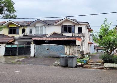 Taman Tan Sri Yaacob Double Storey End Lot Facing Shops Skudai Johor