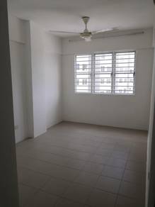 100% LOAN🔥Pangsapuri Alpinia Taman D'Alpinia - Puchong - Near MRT