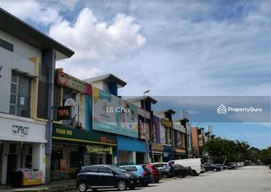 Facing Main Road Ground Floor Shoplot Kemuning Utama Kota Kemuning
