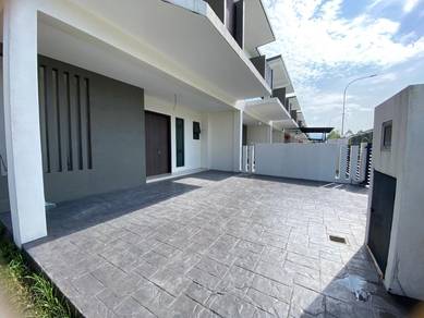 [Extra Land 35ft above] One Park Corner Hs No1 5R5B Completed Free MOT