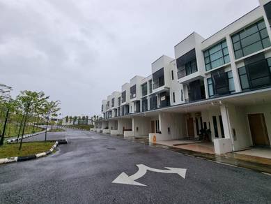 Moyan Link Townhouse at Taman Genesis, Kuching