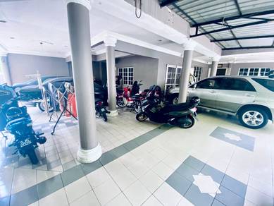 [RENOVATED] 2 Storey Corner , Bandar Tasik Selatan, Kuala Lumpur