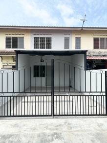CANTIK & BARU RENOVATE - JALAN TEMBIKAI KOTA MASAI - ada cash back