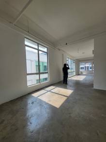 Corner 1st Floor Shop @ Bangi Gateway Steetmall Near Bangi for Rent