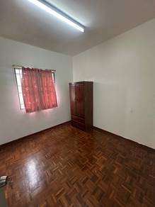 Sri cempaka apartment taman wawasan Puchong