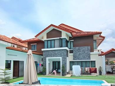 Corner Lot Double Storey Terrace With Swimming Pool, Alam Sari