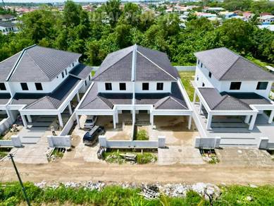 New Semi Detached House for Sale at Pujut Miri