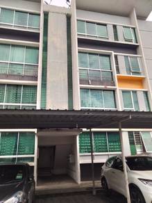 Blok C - University Condo Apartment 1 (UCA1) Jalan UMS - 3 Bilik