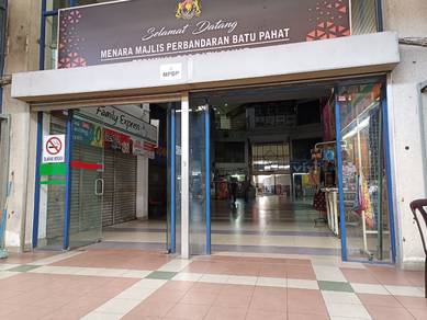BATU PAHAT BUS-Stand Shopping Lot For Rent
