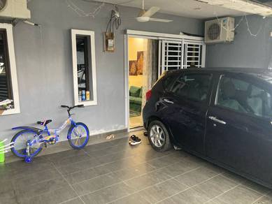RUMAH MAMPU MILIK ULU TIRAM - TAMAN BUKIT JAYA - fully renovated