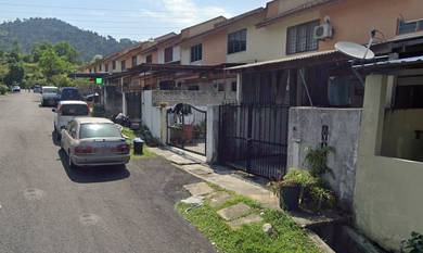2sty house taman matang jaya sungai buloh Near Rahman Putra