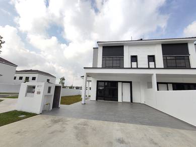 Eco Botanic 2 The Borough Double Storey Corner unit 22x70+20ft land