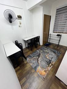 Rumah Pangsa Larkin ( Flat Larkin )