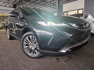 Toyota HARRIER 2.0 Z/JBL/DIM/HUD