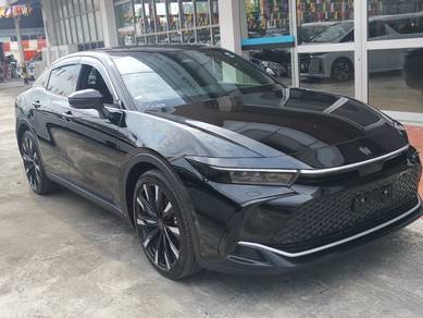 Now @ 267k ONLY! Toyota CROWN 2.4 CROSSOVER RS ADV