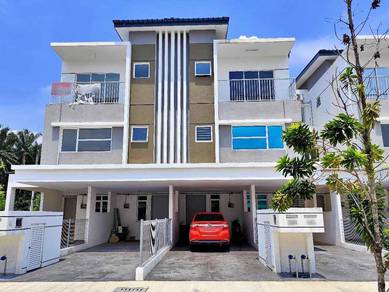 Townhouse-for-auction-Dengkil-Selangor