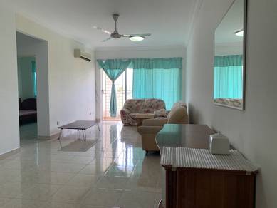 Koi Tropika Condo Blk C Furnished 4 rooms, near Bdr Puteri Puchong