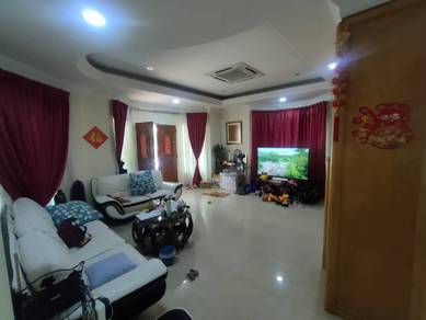 Renovated 3 storey semi D End lot Near Hokkien Association Klang Klang