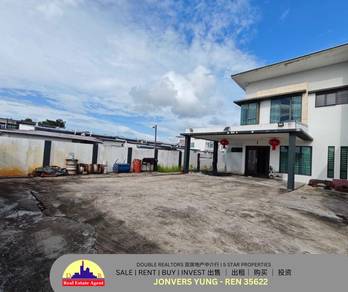 For Sale: 2-Storey Terrace Corner with 11 point Land Size