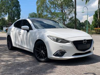 Mazda 3 2.0 SKYACTIV (A)SUNROOF PUSH START