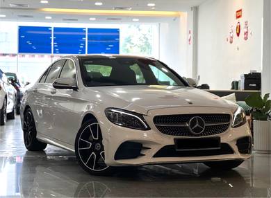LIKE NEW 2019 Mercedes Benz C300 2.0 AMG (A) REG20