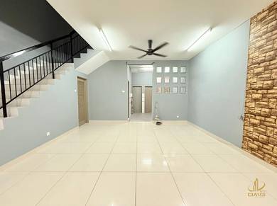 Setia Alam Nusantara double storey to rent