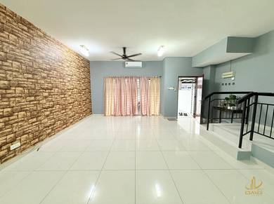 Setia Alam Nusantara double storey to rent