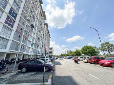 Seri Utama, 3r2b, 1000Sqft, New Unit, With Kitchen Cabinet & 2 Parking